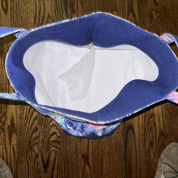 Lilly Pulitzer Mercato tote in shade seekers print NWOT - Picture 5 of 7